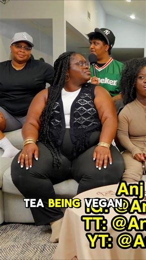 #funnyvideos #theroundtablegameshow #youlaughyoulose #podcast | round table game show