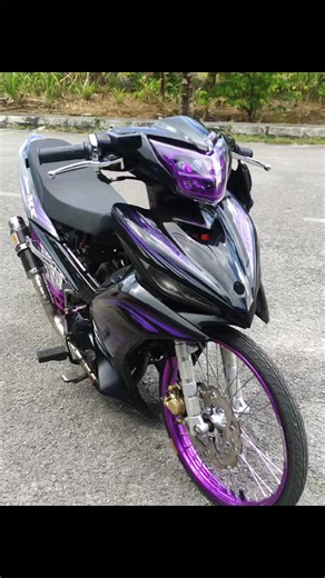 LC135 V2 Motorcycle Performance