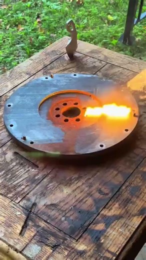 βιομηχανικο φορητο μηχανημα καθαρισμου με μπαταρια