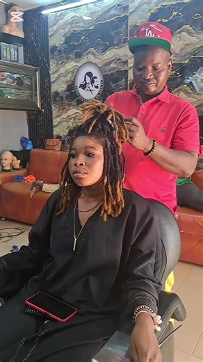 réalisation, extension, resserage et entretiens dreadlocks style. nous le faisons avec beaucoup de professionnalisme #coiffure