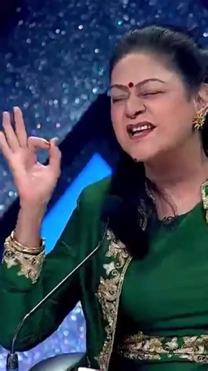 Suru ho rahi hai Prem kahani #bollywoodsongs #mohmmed aziz #trendingshorts #viralshorts