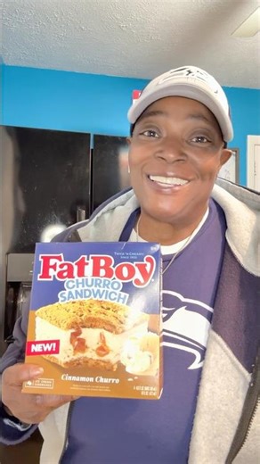 Let’s Try the FatBoy Churro Sandwich #Review