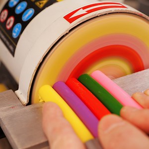 96K views · 129 reactions | Incredible glue gun hacks that do work! | Transformazing | Facebook