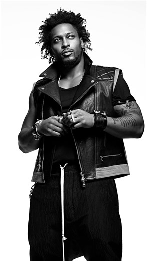 cheyenne 🪴 on Instagram: "This is one of my favorite moments from Tavis Smiley’s interview with D’Angelo. To hear such intentionality behind a stylistic choice is so beautiful. The level of courage he had to express the depth of his emotions as a Black man, especially, is so inspiring. The impact that D’Angelo’s music had and will continue to have on me is immeasurable. I was 21 when I first started listening to his music, it felt like an anchor and a direct line to Spirit. The undeniable Black