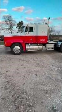 1996 FREIGHTLINER FL60 For Sale