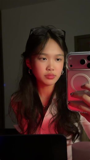 Struggling to Speak with Gum in My Mouth