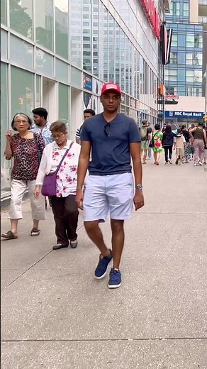 Walk in downtown Toronto 🇨🇦 #shorts