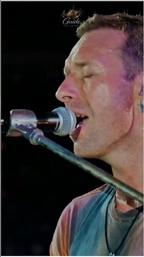 Coldplay – The Scientist (Live Concert) 🎶 | Pure Emotion on Stage