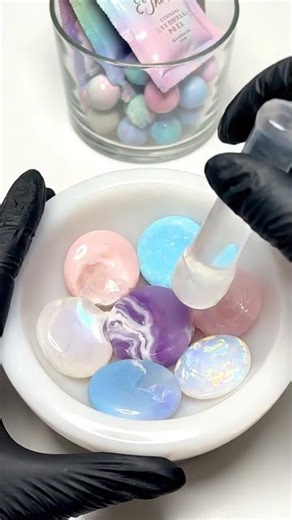 [ 4K ] [ ASMR ] Crushing Pastel Gems & Crystal Pestle