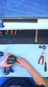 🔧 Vous vous êtes déjà demandé ce qu’il advient de votre outil Bosch après l’avoir envoyé en réparation ? En coulisses, nos experts le réparent, le testent et l’ajustent – pour qu’il vous revienne comme neuf. ⚡ 💡 Fiable. Abordable. Professionnel. 👉 Découvrez le fonctionnement de notre service après-vente https://brnw.ch/21wW4uM | Bosch Professional Outillage électroportatif et accessoires