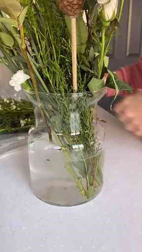 Fresh Flowers Monthly Bouqs Co. Home Decor Subscription