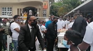 Yaganthan Pillay, also known as "Teddy Mafia" an alleged druglord and gangster, funeral proceedings underway in Shallcross. Video: Zanele Zulu / African News Agency (ANA) | IOL News
