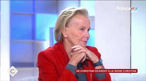 Christine Ockrent, une des premières femmes à la tête d’un JT - Extrait vidéo C à vous la suite