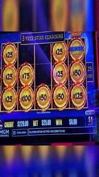 I HIT THE BIGGEST JACKPOT ON MILLION DOLLAR LINK #shorts