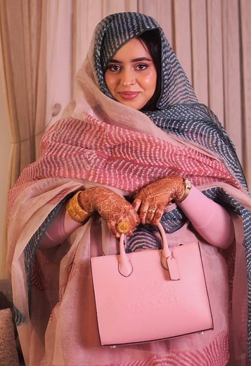 Stunning Bridal Photoshoot Insights by Expert Photographer