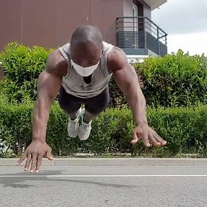 450K views · 492 reactions | “Easy five-minute workout from home, no equipment required”  | In The Know | Facebook