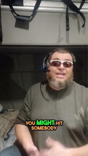 Driving Safety: Master Directional Signs to Avoid Accidents #shorts