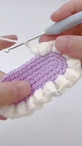 Crochet lace edge #beinspired | DailyCrochet.com