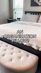 A pillow for my pillows and for all of the other things like: clothes, sweaters, hoodies, down jackets, bedding, comforters, pillows, sheets, blankets, towels, stuffed animals, soft toys… the list can go on and on. I love this because if you use extra blankets at night or if you wanna put a robe away, you can store them and then take them out when you need them and then put them back when you don’t. It removes clutter😉 💥Make sure to share with someone who needs more storage. 💥Comment STORAGE 