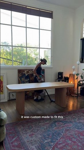 Picking Up Furniture Solo? ‪@Chelseajordanmusic‬ uses Lugg #luggpartner
