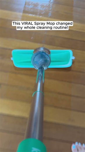 This spray mop changed my whole cleaning routine 😳🧼 #cleaning #shorts #spraymop