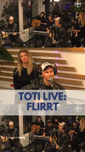 V petek so bili z live koncertom v Totem studiu FLIRRTi 🤩 In to je spesnil Rok za Toti radio. 😍 P.S. Celoten koncert najdete na povezavi v komentarjih⬇️ . . . . #totiradio #totilive #roklunaček #flirrt | Toti Radio