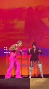 289K views · 2.1K reactions | Robbie Williams was joined by Danish/Norwegian band Aqua, of ‘Barbie Girl’ fame, in Copenhagen last night! #robbiewilliams | Robbie Williams Rewind Podcast | Facebook