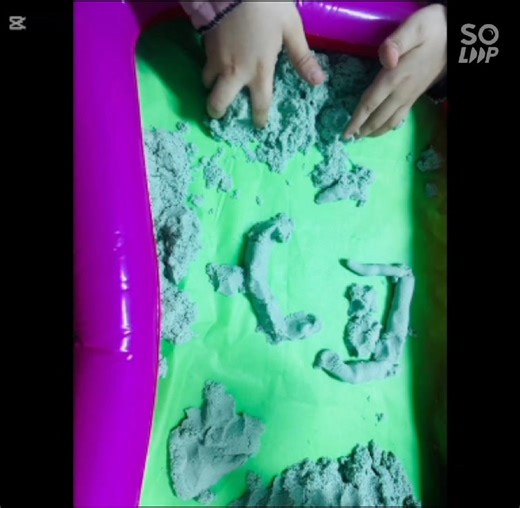 #نشاطات 🌹السلام عليكم ورحمة الله وبركاته في #سُبُل_السلام، نؤمن أن البدايات القوية تصنع جيلاً واثقاً قادراً على التعلم بمتعة وحماس🌷 📌ومن هذا المنطلق يسعدنا أن نعرض لمحات من #نشاطات_تلاميذ_الصفوف_الأولى في مادة #اللغة_العربية📖، حيث تبذل معلماتنا جهوداً واعية في تطبيق أسلوب #التعليم_النشط، ذلك الأسلوب الذي يحوّل الدرس من مجرد تلقين إلى تجربة حية تُلهِم الأطفال وتوقظ فضولهم🌸. 📍لقد رأينا — #بحمد_الله — نتائج تشرح الصدر: 📝أطفال يبتكرون، يتفاعلون، يسألون، ويشاركون بثقة أكبر. 🌷مهارات تظهر، ورغب