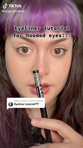 Gothic Eyeliner Tutorial for Hooded Eyes | Makeup Tutorial