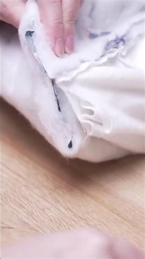 No Raw Edges | How To Sew Finished Seams on Boxy Pouch