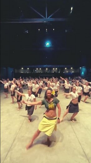 Matatini Dance Workshop Shakin' Her HIPS #shorts #dance