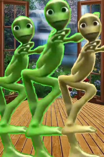 Party-56 Dame tu cosita|alien dance|funny alien#comedy #color dance#crazzyalienz#funny 😂
