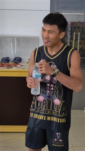 PTT 😎 successfully weighed in and gave interviews to the media before his ONE Lumpinee 137 fight.