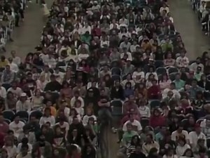 Here In the Real World - live 1990 #alanjackson #alanjacksonconcert #countrymusic #livemusic #countrymusic #countryliving #countrymusiclover #countrymusicfans #countrymusicsinger | Alan Jackson Anniversary Signatures Shirt