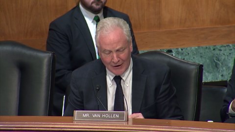 'That's an area of concern': Chris Van Hollen takes issue with AI over impacts on employment in Senate hearing