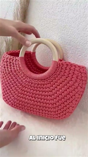 👉 How to start selling crocheted bags from home (no experience required)