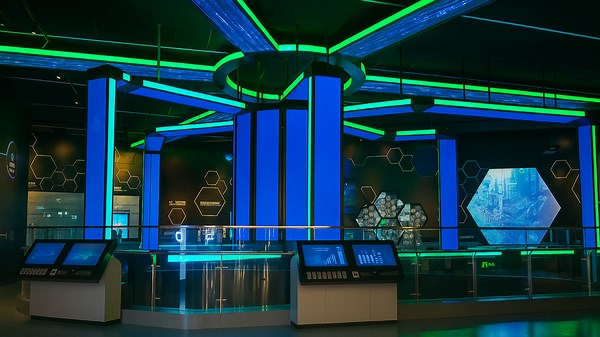 China’s Futuristic Science Museum: Did They Really Build a Spaceship?