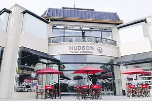 Impactante golpe comando en Hudson: delincuentes armados asaltaron un shopping