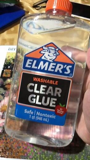 Sealing #diamondpainting with ELMER’S WASHABLE CLEAR GLUE 👍