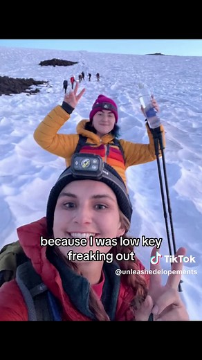 Let’s climb and cry on a mountain top so you can feel rewarded 😅 #mtadams #troutlake #mtadamswilderness #giffordpinchotnationalforest #summiting #backpacking #washingtontrails