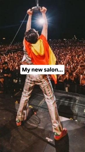 Amit karania on Instagram: "My new salon... . . . Dad jokes, puns Image: Harry Styles Instagram . . . #dadjokes #dadjoke #puns #pun"