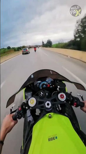 Is Speeding on a Motorcycle Worth the Risk? 😨🏍️