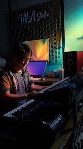 Bắt ca lẻ này hát Demo cho đỡ tốn chi phí, 😂😂😂 Mong mọi người ủng hộ tụi em ạ! | Minh Long An