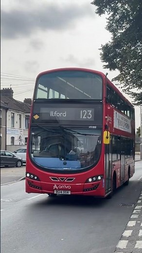 London Bus Route 123 pulling into Ilford, Hainault Street | HV188 #london #bus #buses #ilford #tour