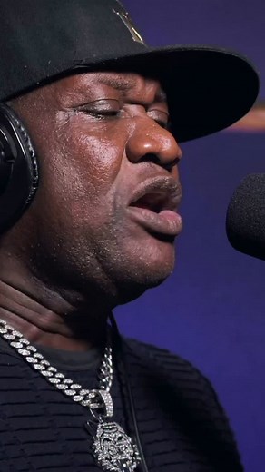 31K views · 51K reactions | Bunny General recording a Dubplate of Full Up A Class for Little Lion Sound  #littlelionsound #dubplate #reggae #dancehall | Little Lion Sound | Facebook