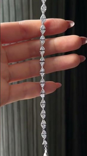 Consider your look officially tied together 🎀 #PandoraTimeless #PandoraJewelry #Bows