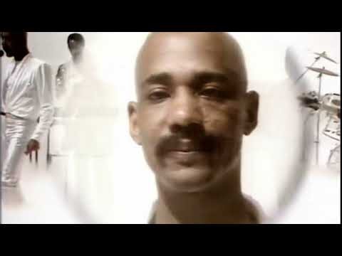 Hot Chocolate - Going Through the Motions