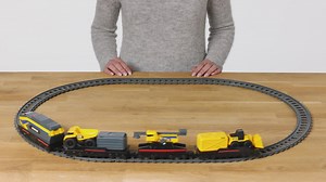 CatToysOfficial 82949 Caterpillar CAT Little Machines Power Tracks Train Set