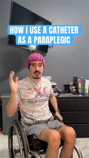 how I pee using a catheter paralyzed- #wheelchairlife #spinalcordinjury #paralyzed #paraplegic