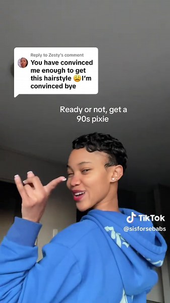 How to Maintain a 90s Pixie Cut